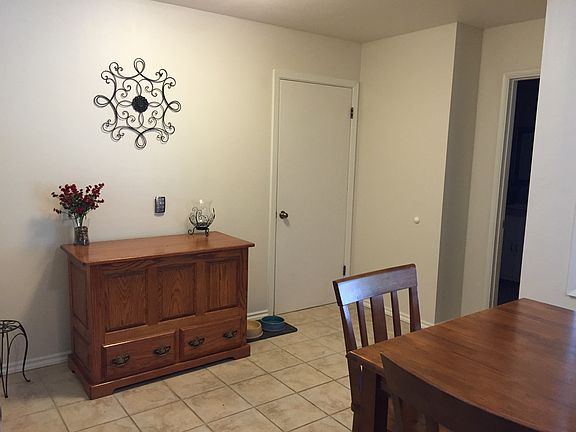 4th image of 4267 Walnut Dr