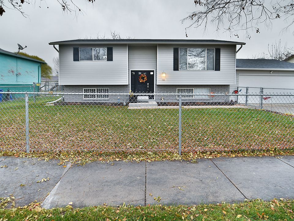 1st image of 760 N Morton Dr