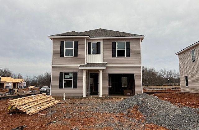 1st image of 401 Cloudland Dr