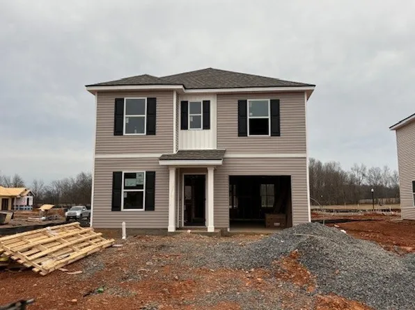 401 Cloudland Dr, Portland, TN 37148