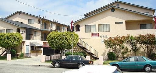 1st image of 13616 Kornblum Ave APT 6
