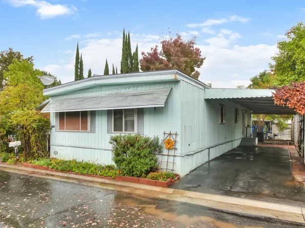 5250 Brook Park Ln, Sacramento, CA 95841