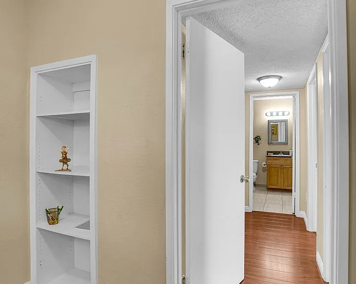 4206-4208 Casa Blanca Lane — Photo 22