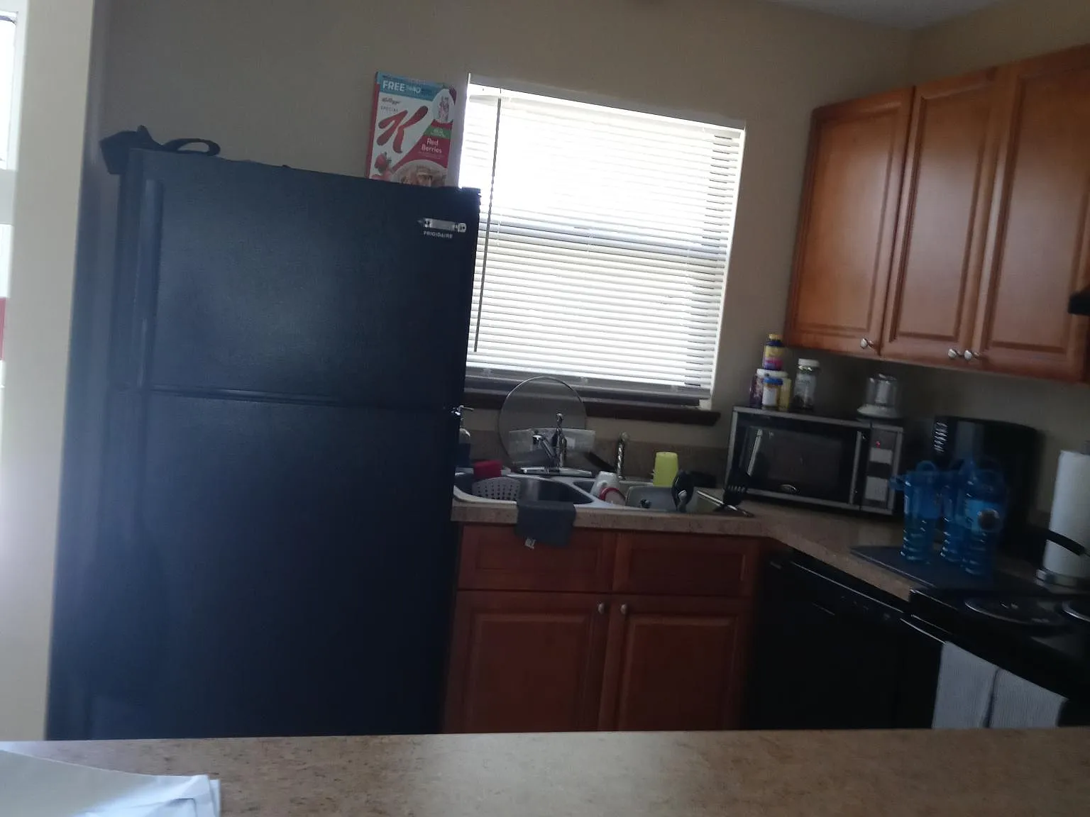 2 bed, 800 sqft, $1,200 — Photo 2