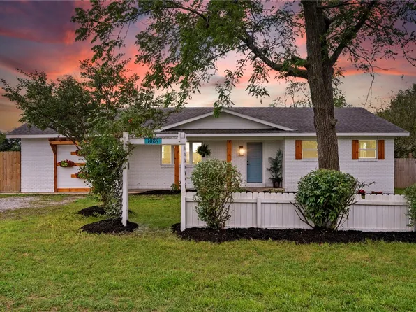 1089 Elway Dr, Springdale, AR 72764