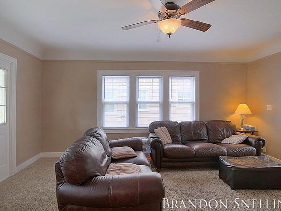 4th image of 1023 Beechwood St NE Unit Ne