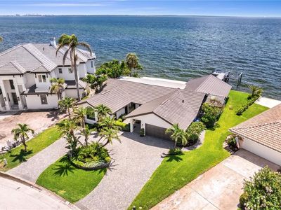 2002 Carolina Cir NE, Saint Petersburg, FL, 33703