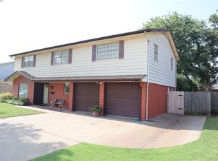 1108 Sunnybrook Ln, Enid, OK 73703