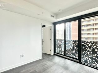 55 Charles St E #1301, Toronto, ON