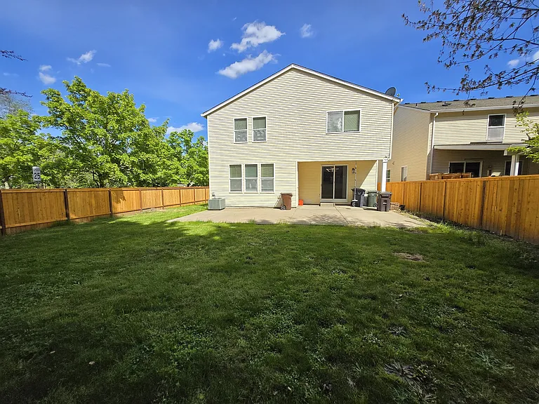 14571 SE Cherry Hill Ln — Photo 5