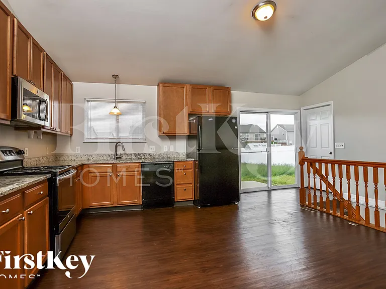 322 Aspen Creek Dr — Photo 5