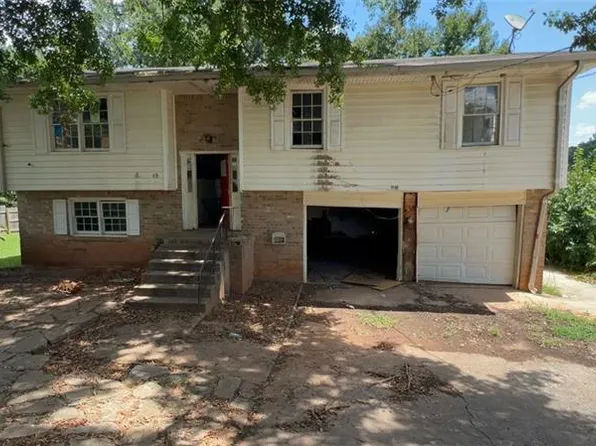 1936 Snapfinger Rd, Decatur, GA 30035