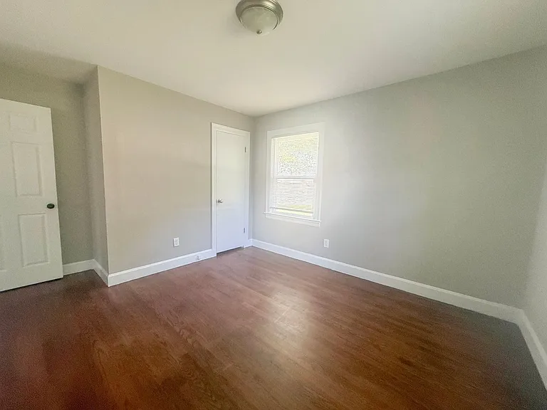 1335 Woodland Ave — Photo 14