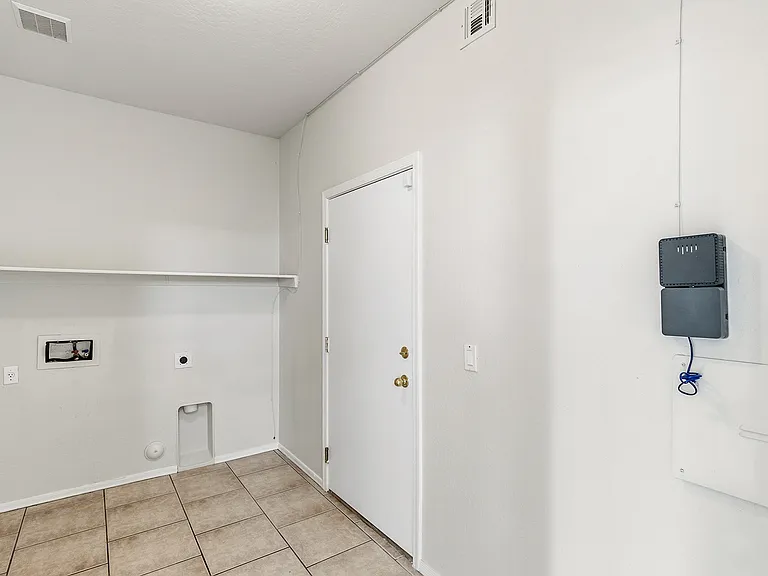14779 W Bloomfield Rd — Photo 22
