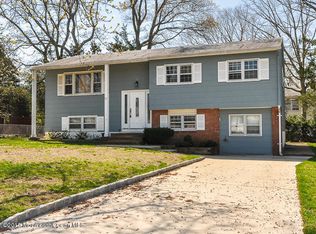1549 Chatham Dr, Toms River, NJ