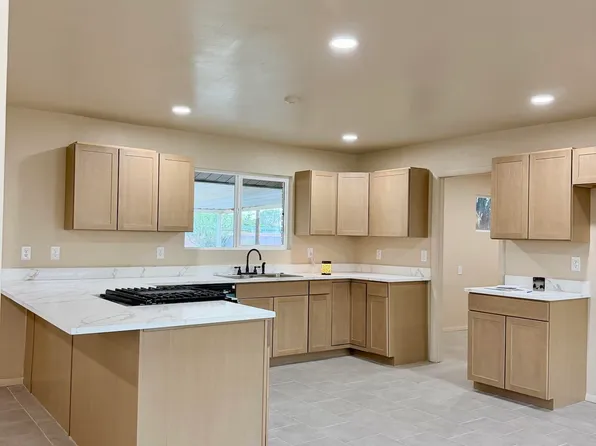 195 Hoagland Rd, Las Cruces, NM 88005