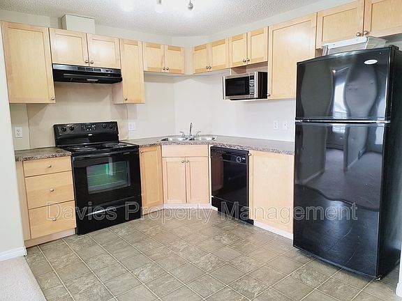 3rd image of 7339 S Terwillegar Dr NW #1314