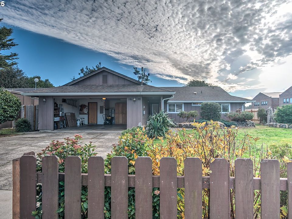 1st image of 1620 26th St