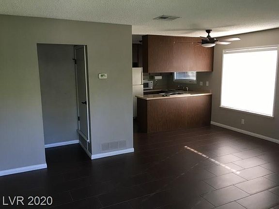 3rd image of 1493 Elizabeth Ave Unit 1