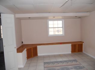 913 Edgewater Cir, Marietta, GA 30062
