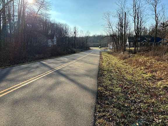 2nd image of 398 Valleyridge Dr #504
