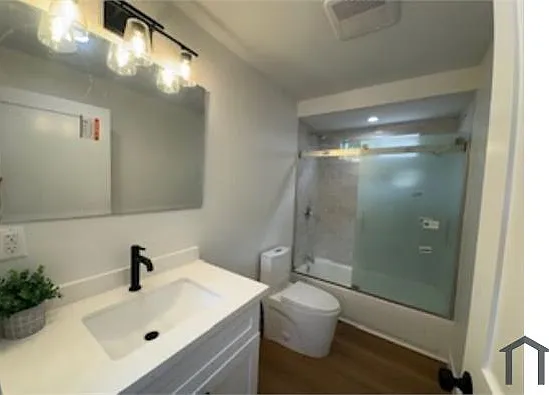 1 bed, $2,289 — Photo 4