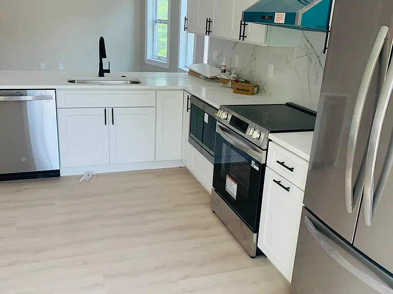 233 Highland Ave #2A — Photo 5
