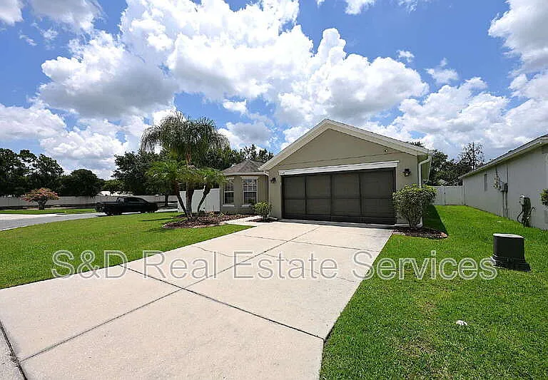 7147 Cedarcrest Blvd — Photo 41