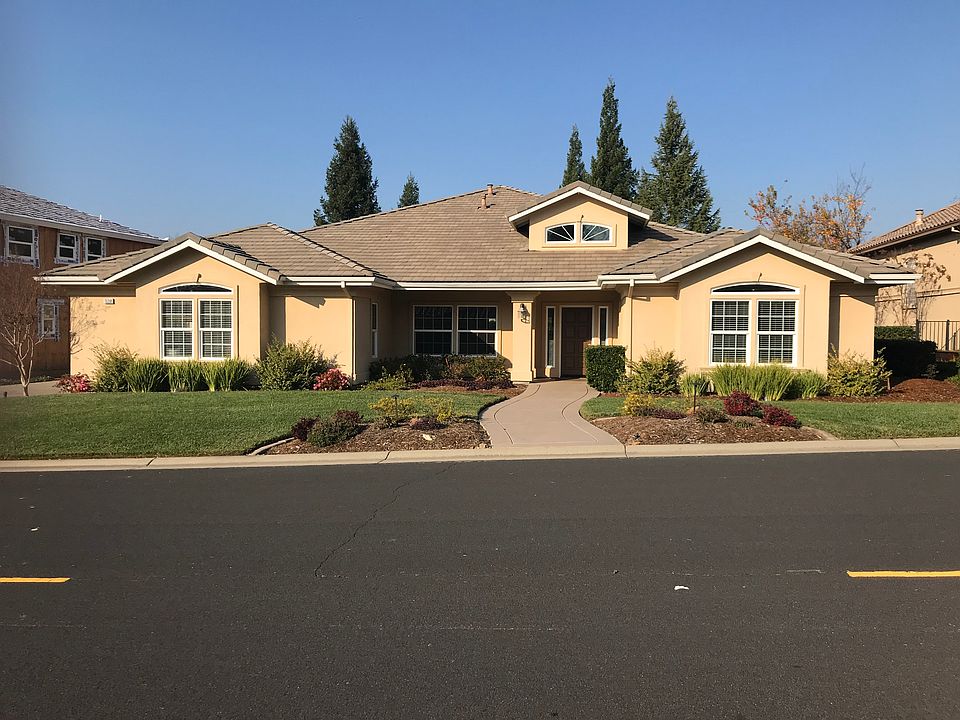 2nd image of 15201 De La Cruz Dr