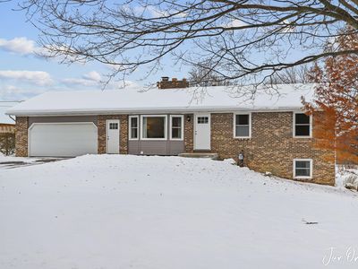 5760 Ivanrest Ave SW, Wyoming, MI, 49418