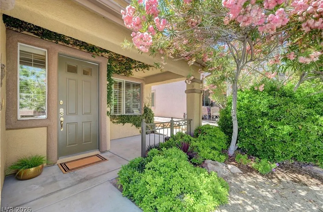 Elk Lake Dr, Las Vegas — Photo 2