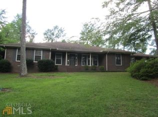 668 Captain Kell Dr, Macon, GA 31204