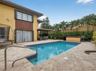 20424 NE 10th Court Rd, Miami, FL 33179