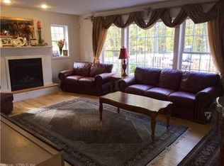 215 Moss Farms Rd, Cheshire, CT 06410