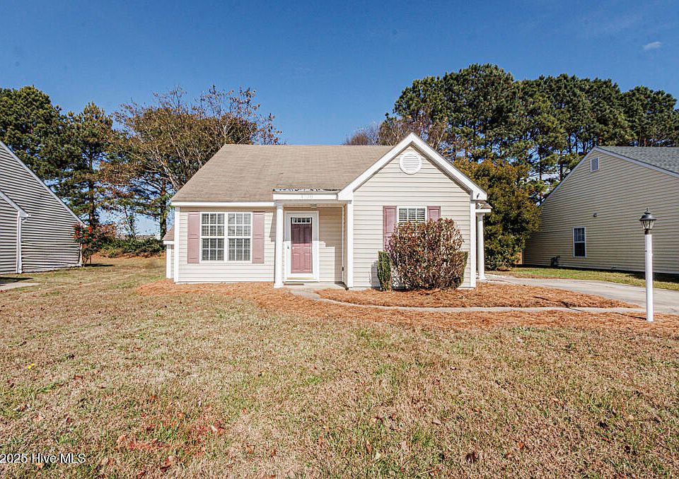 1st image of 4708 Periwinkle Place