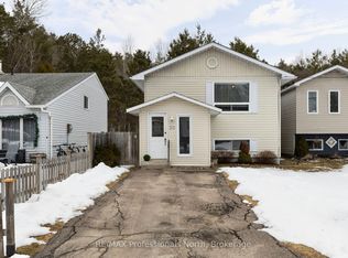 30 Sabrina Park Dr, Huntsville, ON P1H 1L8