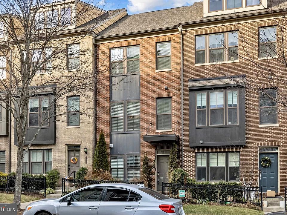1st image of 4638 Woodberry St