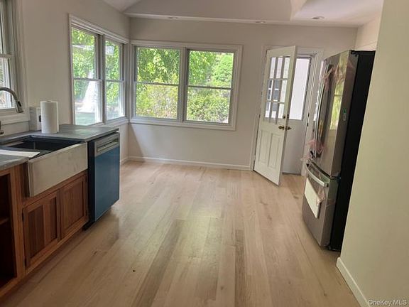 4th image of 7 Blueberry Ridge Rd