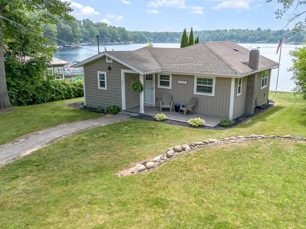 1281 N Crooked Dr, Lake, MI 48632