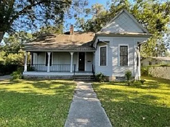 507 China St, Pt Gibson, MS 39150