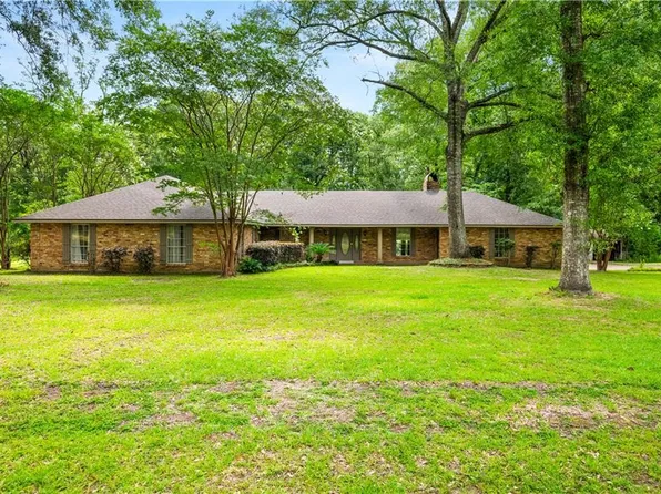 218 Hamilton Dr, Pineville, LA 71360