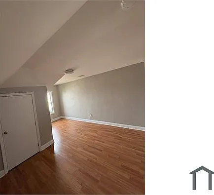 3 bed, $2,400 — Photo 2