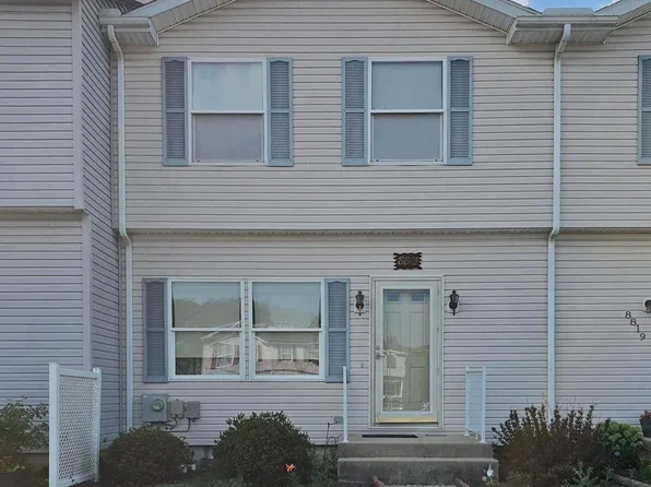 8815 Kings Rd, Waynesboro, PA 17268