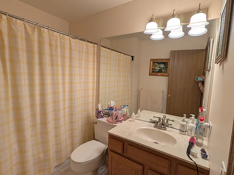 410 Orleans Ave — Photo 29