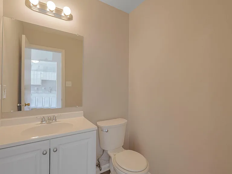 7314 Eggar Woods Ln — Photo 23