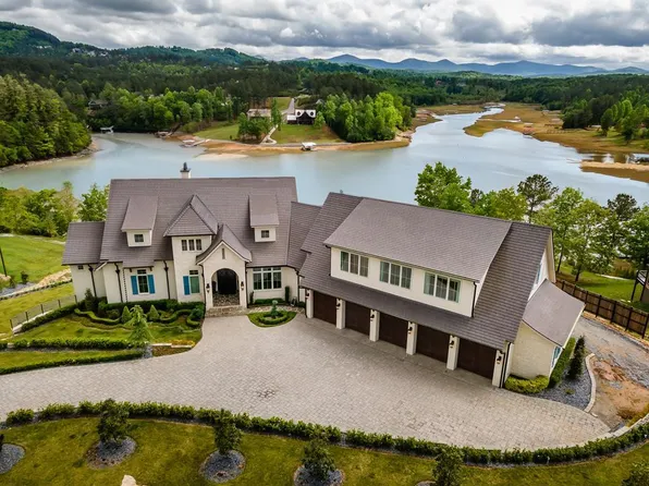 488 Big Knoll Dr, Blairsville, GA 30512