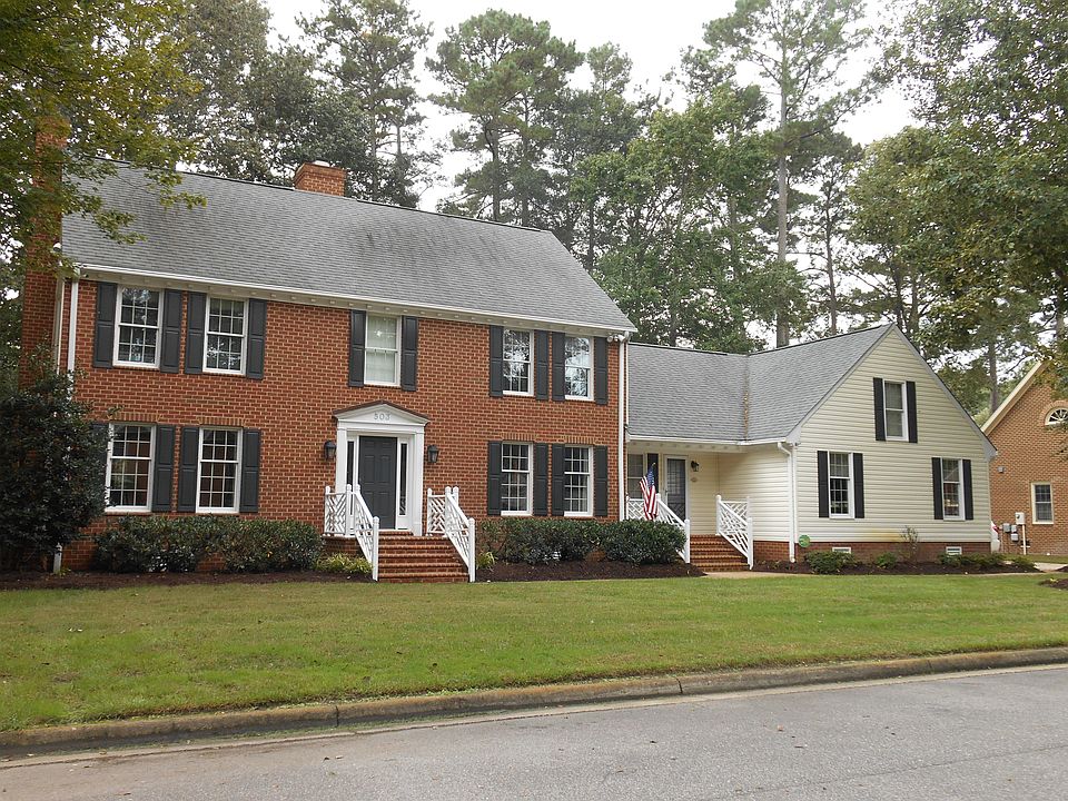 3996 Square feet Colonial   