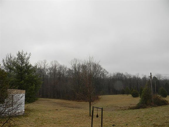 2nd image of 3642 Eastview Ln