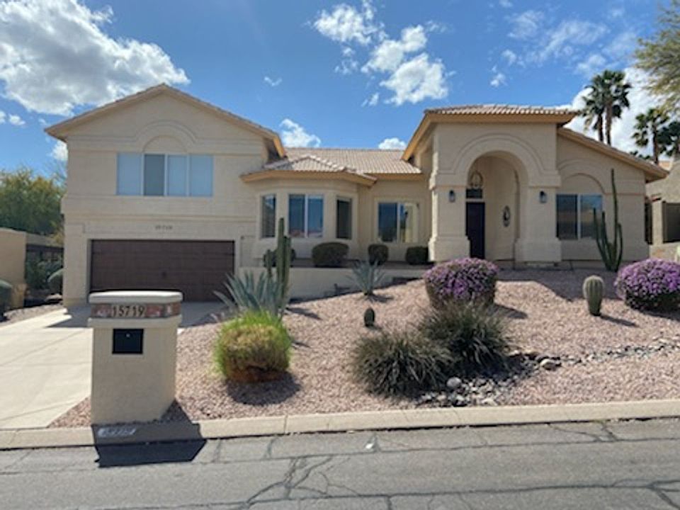 1st image of 15719 E Chicory Dr