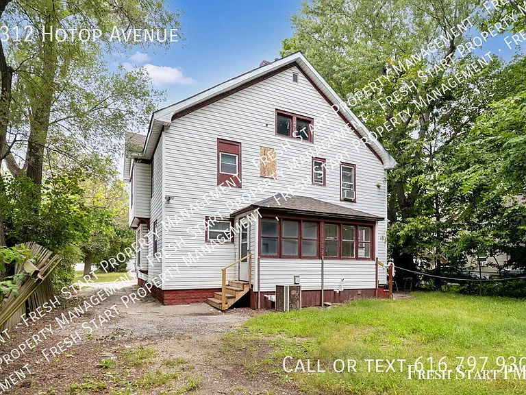 1312 Hotop Ave — Photo 5